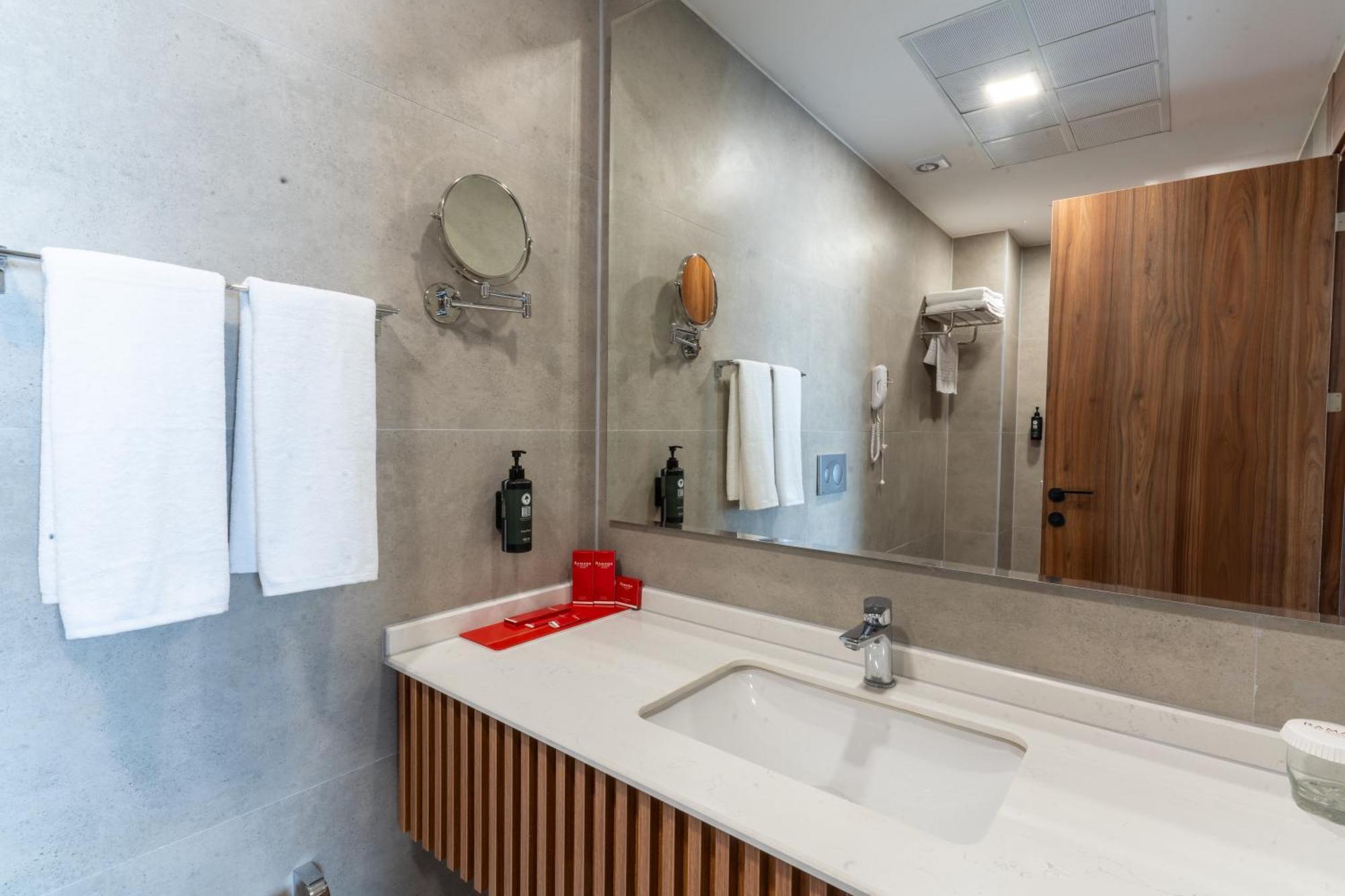 מלון Ramada By Wyndham גזיאנטפ מראה חיצוני תמונה