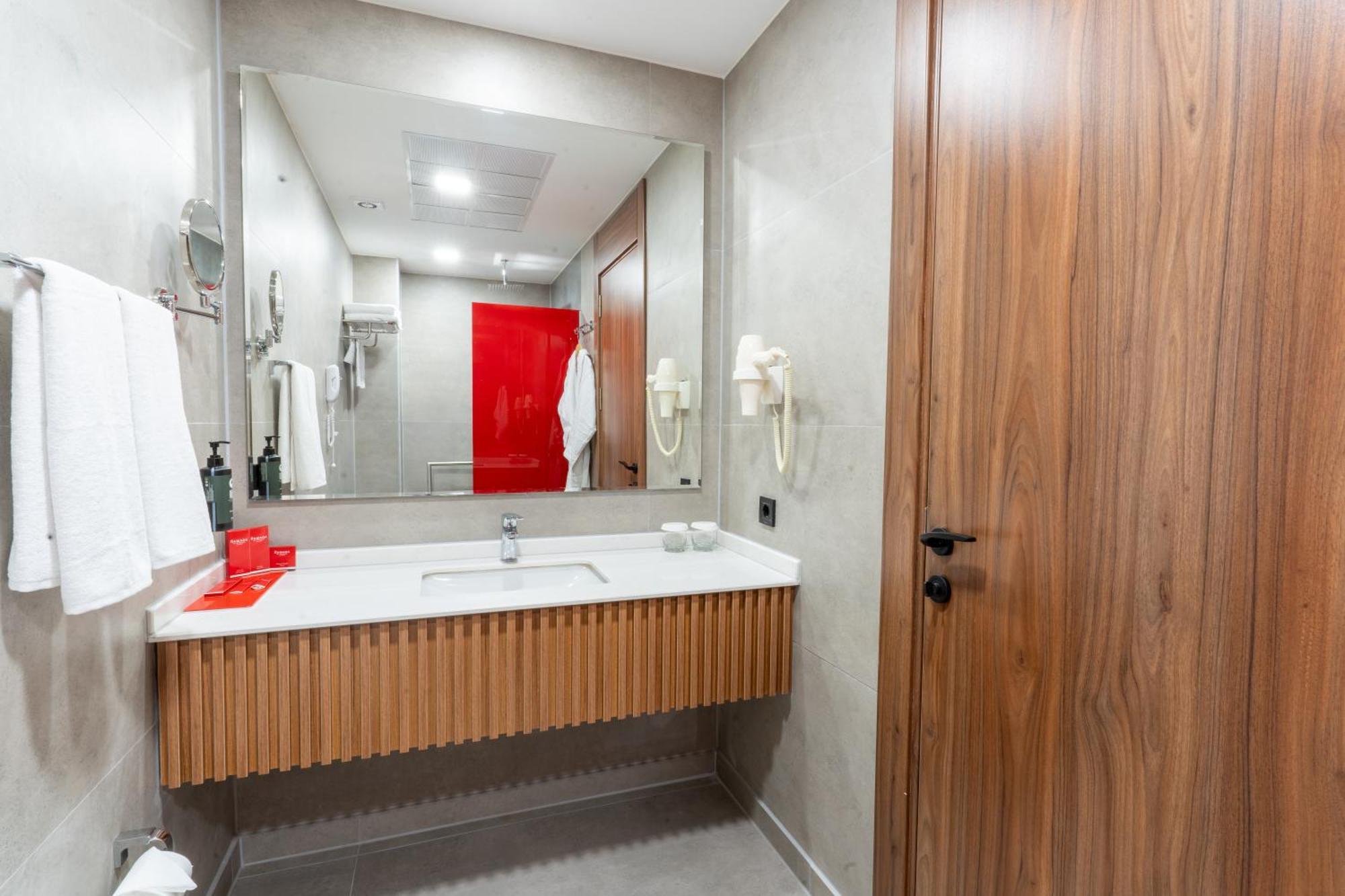 מלון Ramada By Wyndham גזיאנטפ מראה חיצוני תמונה